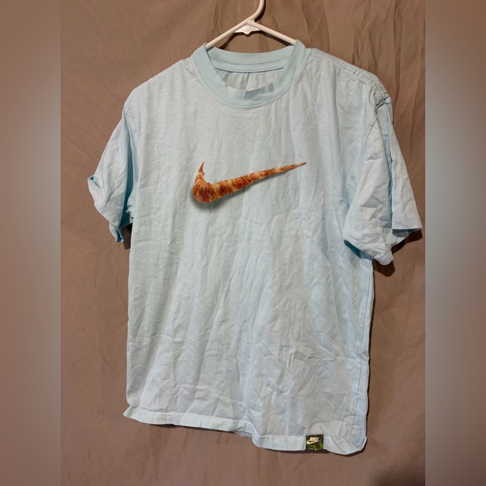 Nike T-shirt